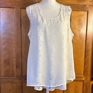 Hint Womens Cream Embellished Lace Shoulders with Lace Underlay. Tank. Sz XL